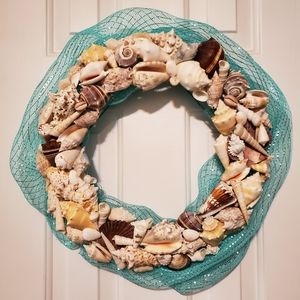 Beautiful Seashells wreath